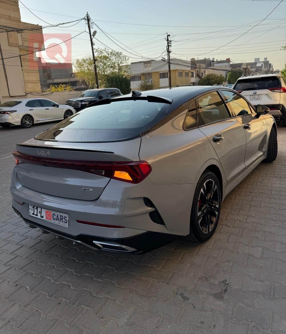 كيا K5